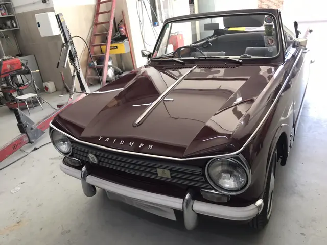 Triumph Herald descapotable restaurado